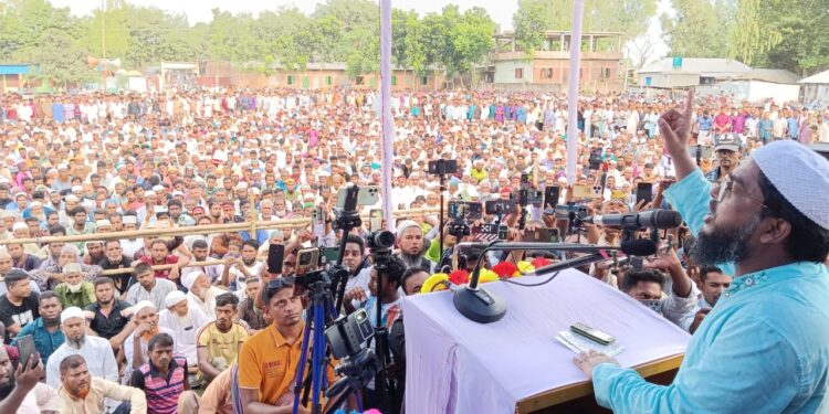 ঠাকুরগাঁও-এ বৈষম্য বিরোধী ছাত্র-জনতার গণঅভ্যুত্থানে নিহতদের জন্য দোয়া, আহতদের আশু সুস্থতা কামনা ও ছাত্র-জনতার ঐক্য সমাবেশ অনুষ্ঠিত