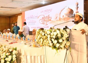 বাংলাদেশ জামায়াতে ইসলামী ঢাকা মহানগরী দক্ষিণের উদ্যোগে রাজধানীর ইস্কাটনের ঢাকা লেডিস ক্লাবে ইফতার মাহফিল অনুষ্ঠিত