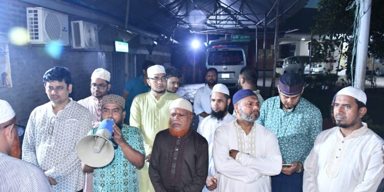 মরহুম জাকিউল হক জাকী ভাইয়ের প্রথম সালাতুল জানাজা অনুষ্ঠিত